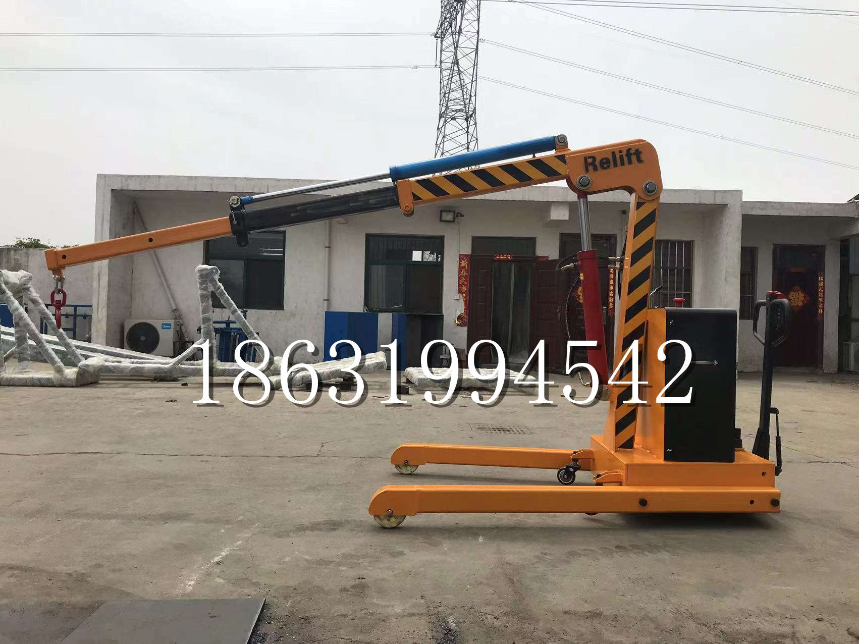 裕华区久征定做3吨三轮随车吊 农用园林绿化移树吊 平板工程用小吊机