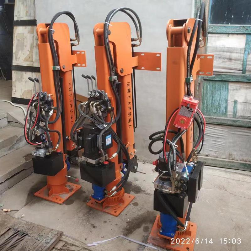 裕华区重汽蓝牌随车吊 3.2吨 国六动力强 液压驱动 农用自卸起重机